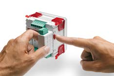 ANALIZATORY W ANALIZATOR PARAMETRÓW SIECI NA96 NA96 NA96+ 528 Analizator parametrów sieci z wymiennymi modułami Analizator do sieci 3-fazowej 80 500 V (napięcie międzyfazowe) Analizator do sieci
