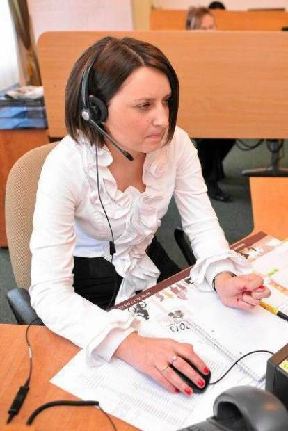 Mieszkaniec w razie potrzeby uzyska połączenie z właściwym