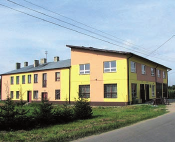 DZIAŁALNOŚĆ OSP 14 W ciągu trzech lat w jednostkach OSP działających na terenie Gminy Poddębice przeprowadzono liczne prace remontowo-budowlane.