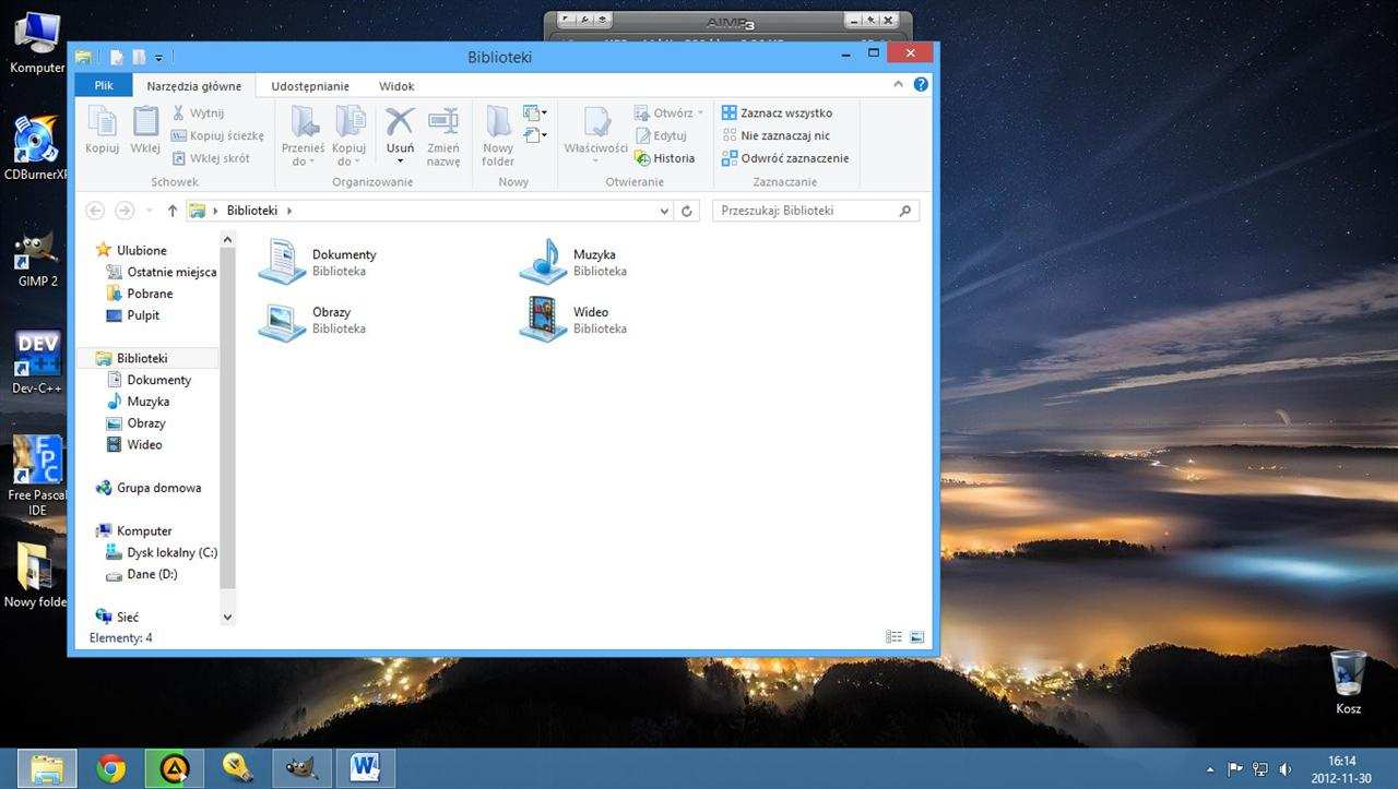 Windows 8 Następcą Windows 7 stał się system oznaczony kolejnym numerkiem "8", który został oznaczony numerem NT 6.2 równie jak w poprzednim systemie ze względu na wsteczną kompatybilność.