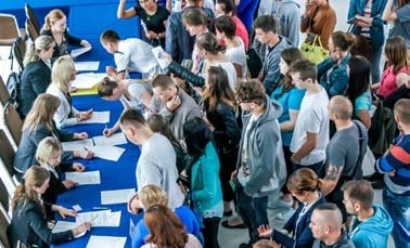 POŚREDNICTWO PRACY Przez cały czas trwania projektu pośrednicy pracy oferowali uczestnikom projektu swoje usługi.