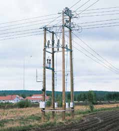 Dodatkowo rozłączniki mogą być manewrowane zarówno ręcznie, jak i elektrycznie (np.