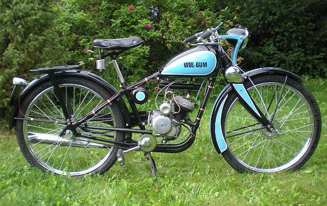 23. Schemat motocykla Orlę 350 18. Motocykle WUL-GUM Motocykl WUL-GUM fot. 24 [2] z silnikiem Sachs 98 cm 3, oparty był konstrukcyjnie na niemieckim motocyklu Phanomen BOB.