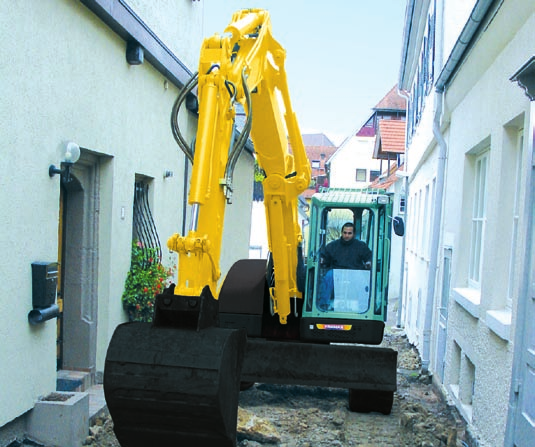 CONSTRUCTION EQUIPMENT EUROPE SAS Tel.