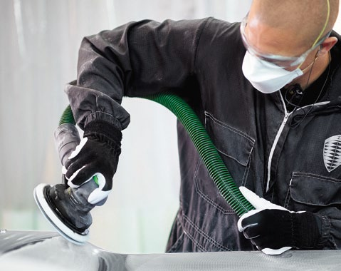 Proces szlifowania Festool za pomocą materiałów GRANAT: 30 % szybciej * 20 % mniejsze zaszlichcanie * dłuższy czas użytkowania * Dzięki Festool do 4 kroki: prosto, pewnie i niewiarygodnie szybko.