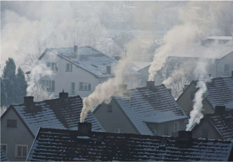 Liczne inicjatywy społeczne. Praktyka Brak zauważalnej poprawy jakości powietrza w ostatnich latach.