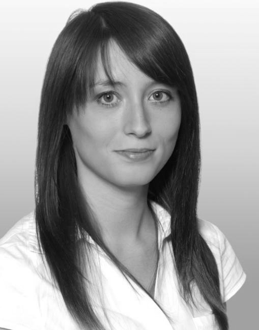 Dane osobowe: CURRICULUM VITAE Imię i nazwisko: Karolina Podgórna Adres zamieszkania: ul. Jadwigi z Łobzowa 2/5 30-124 Kraków Data urodzenia: 13.12.1987 Telefon: 511 463 920 E-mail: k.