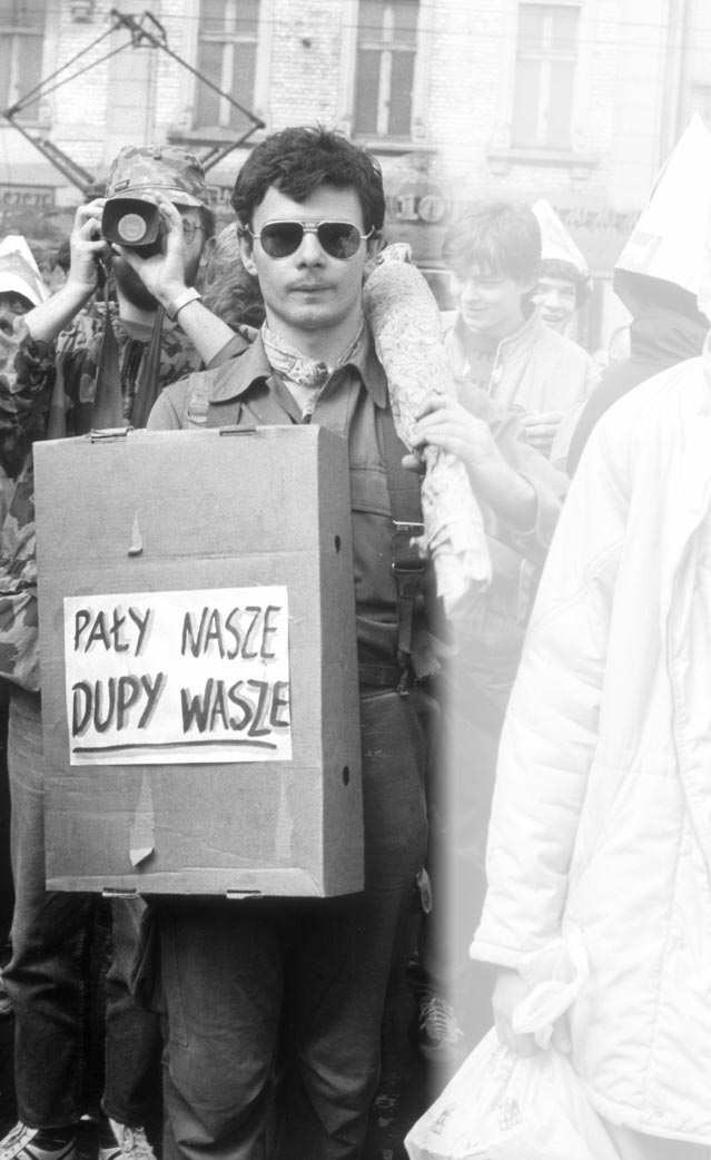 Wiosna 1989 r. przyniosła prawdziwy festiwal różnego rodzaju akcji studenckich, których naczelnym hasłem była legalizacja NZS.