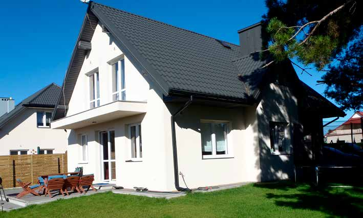 OBIEKT REFERENCYJNY 2 Wielofunkcyjna pompa ciepła NIBE F1245 PC, zapewniająca ogrzewanie, chłodzenie, ciepłą wodę i wentylację z odzyskiem ciepła z możliwością zdalnego sterowania przez sieć GSM.