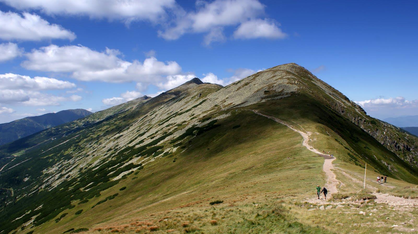 Tym razem będą to Niżne Tatry, gdzie podczas czterodniowych wędrówek odwiedzimy najciekawsze miejsca tych gór.