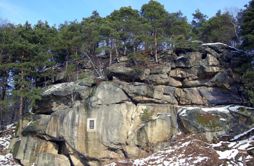 Fig. 10. Positive sedimentary sequences in the deposits of the sandstone of the Grunwald Rock in the Stone Town (phot. A.