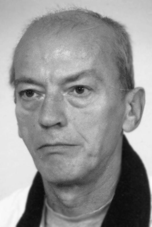 Wiad. Mat. 00 (0) 0000, 1 10 c 0000 Polskie Towarzystwo Matematyczne Z żałobnej karty Paweł Zbierski (1944 2002) Paweł Zbierski urodził się 8 maja 1944 roku w Kętach.