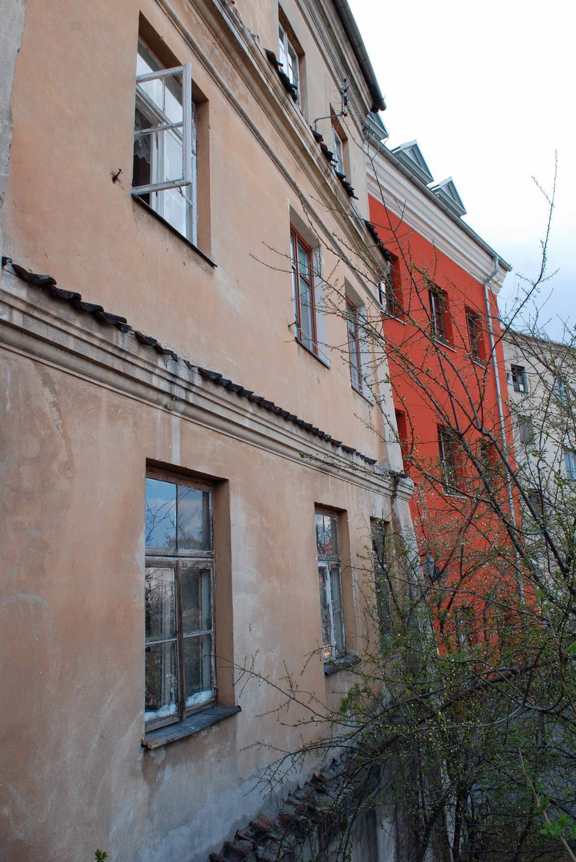 Elewacja tylna detale, Grodzka 13, fot. Marcin Moszyński, 2010.