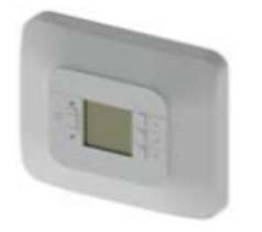 nastawę temperatury termostatu przeciwzamrożeniowego usunąć ewentualne ciała obce lub zanieczyszczenia z wewnątrz urządzenia Przed uruchomieniem kurtyny należy wykonać pierwszą