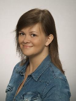 Curriculum Vitae marzec 2016 dr Marzena FANDZLOCH Afiliacja Data i miejsce urodzenia Uniwersytet Mikołaja Kopernika Wydział Chemii Zespół Chemii Bionieorganicznej Gagarina 7, 87-100 Toruń Tel: +48