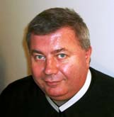 Ogłoszenia Parafialne 17 maja 2009 VI Niedziela Wielkanocna Jezus powiedział do swoich uczniów: Jak Mnie umiłował Ojciec, tak i Ja was umiłowałem. Wytrwajcie w miłości mojej!