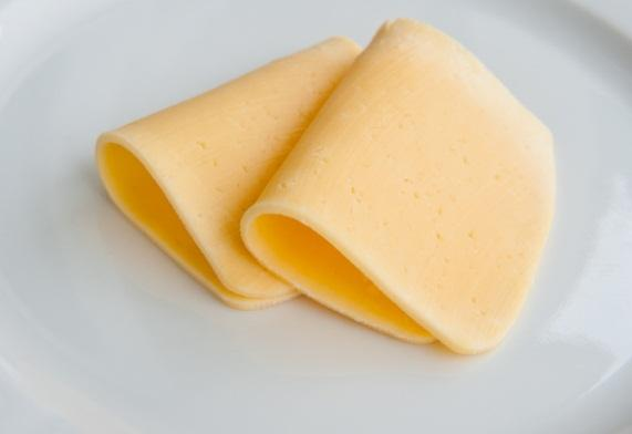 150g) 100g sera białego