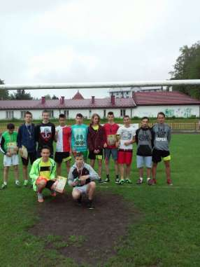 Gimnazjaliści najlepsi w Mistrzostwach Ośrodka Sportowego Rabka Zdrój w biegach przełajowych.