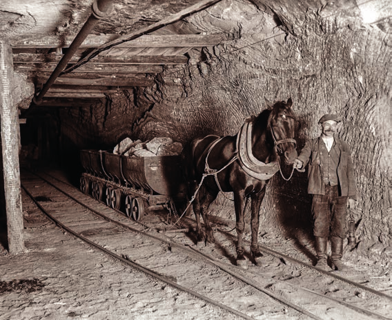 MŻKW, sygn. 225, s. 93; Plan ruchu Żupy Solnej w Wieliczce na okres od 1 stycznia 1938 r. do 31 grudnia 1939 r.