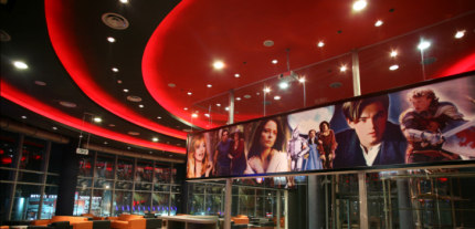 miejsc 2YesPlanet kino w budowie 26ekranów w budowie