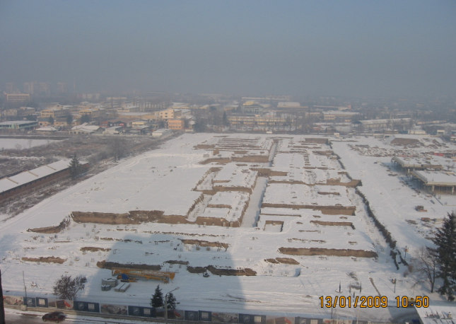 38 000 m2 multipleks Cinema City (8 ekranów)