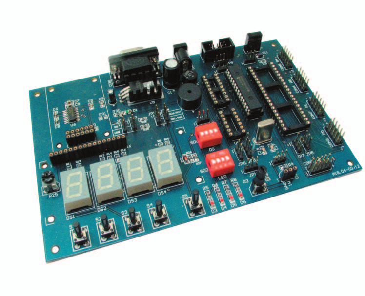 Jest on przystosowany do współpracy z mikrokontrolerami PIC12F/16F w obudowach DIP8, DIP14, DIP18, DIP28 i DIP40.