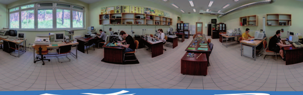 WYDZIAŁ ELEKTRONIKI MIKROSYSTEMÓW I FOTONIKI oraz narady posesyjne, gdzie studenci wypowiadają się na temat sposobu prowadzenia zajęć i zawartości merytorycznej poszczególnych przedmiotów.