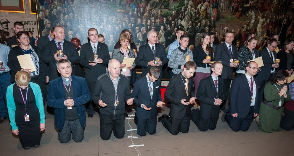 Błogosławieństwo członków centralnych diakonii specjalistycznych (Nieszpory) szczegółowy przebieg