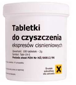 czyszczenia, mleko nie jest prawidłowo spienione, bądź mleko lub kawa nie są prawidłowo wydawane, należy przeprowadzić procedurę ręcznego czyszczenia wylewki kawy oraz przystawki spieniającej.