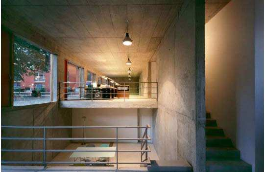galeriach, muzeach czy biurach (rys. 4)