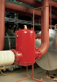 min. 100 mm Podczas montażu urządzeń Flamcovent w miejscach, gdzie rury zasilające biegną tuż pod