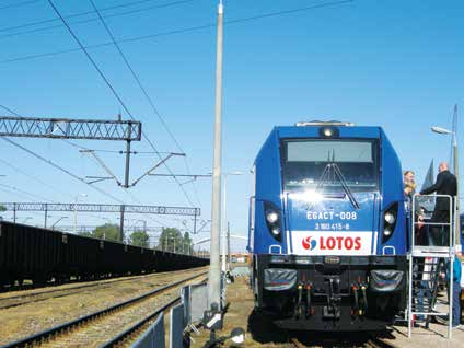 samochodu, przekonywaniu do alternatywnych środków transportu oraz udowadnianiu, że życie w mieście bez samochodu może być nie tylko realne, ale i przyjemne.