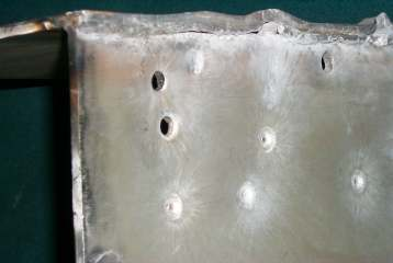 Tabela. Poziom Amunicja BR LR Lead; V=60±/s; BR 9mm Para; V=00±/s; BR 0.57 Magnum; V=0±/s; BR 0.