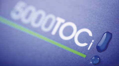 się do pomiarów w wodzie i parze. Technologia ISM Czujnik 5000TOCi umożliwia ciągłą, natychmiastową i niezawodną kontrolę wody uzupełniającej oraz TOC w parze.