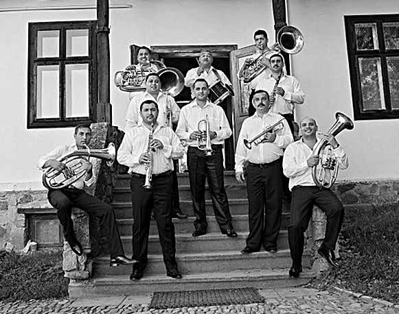 Je zavŕšením leta, s ktorým sa ťažko lúčime, ale i napriek tomu festival so zvedavosťou, čo prinesie, vždy očakávame a tešíme sa naň.