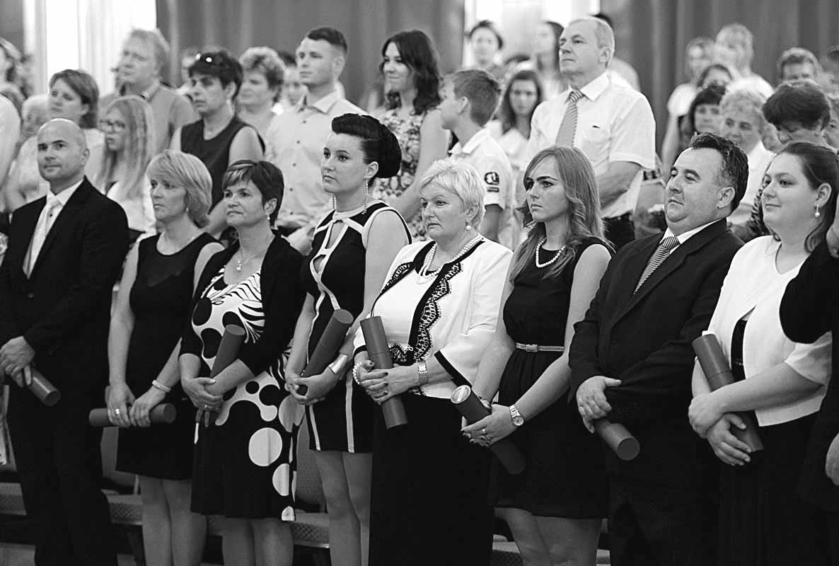 Po prvýkrát v histórii tejto vysokej školy si prišli prevziať vysokoškolský diplom spolu s čerstvými bakalármi a magistrami aj prví doktori pedagogiky.