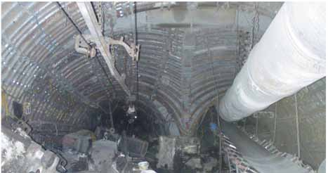 Basic structure of the junction support of the eastern conveyor ditch II, at 950m with a connecting ditch in the mine Borynia Rys. 15. Obudowa odgałęzienia przekopu kierunkowego pod pokładem 510 poz.
