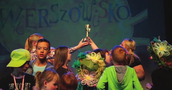 W jury zasiadali przedstawiciele organizacji polonijnych z Holandii, a przewodniczył im senator Jerzy Fedorowicz, aktor, reżyser i dyrektor Teatru Ludowego w Nowej Hucie, od lat pracujący przy