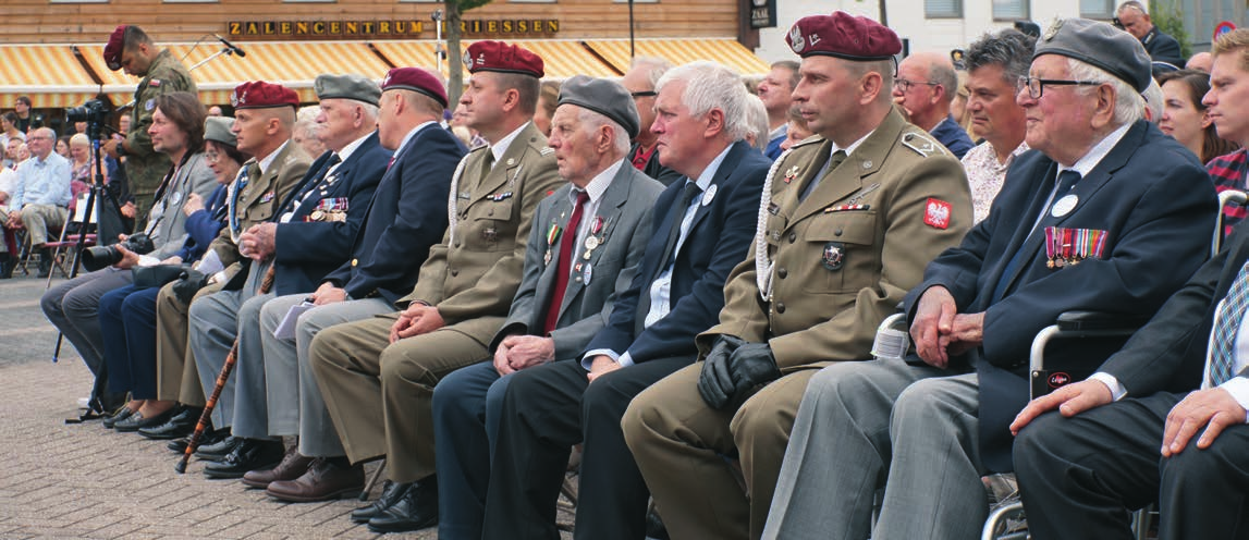 Het feit dat deze beroemde legerleider en vele van zijn soldaten hun laatste rustplaats in Breda hebben gevonden was dan ook de voornaamste reden dat de Meiden van Oberlangen in april van dit jaar
