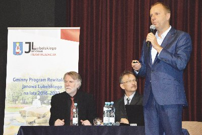 - W lutym zorganizowano spotkanie informacyjne dla przedsiêbiorców z ca³ego powiatu na temat mo liwoœci pozyskiwania funduszy unijnych, po yczek, dotacji itp.
