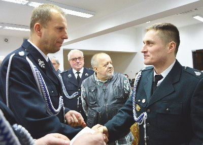 Przewodnicz¹ca Rady Miejskiej, Stanis³aw Zdybel - Prezes OSP Bia³a, Ks. Kan. Jacek Staszak - Proboszcz Parafii pw. Œw.