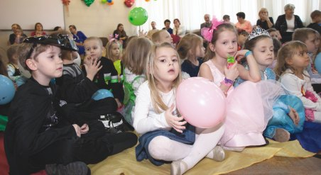W turnieju wziê³o udzia³ 15 Stanis³awa Wójcika, w którym Janów Lubelski dru yn podzielonych na 3 grupy: Rotunda Krzeszów, Unia reprezentowa³a dru yna Juniorów starszych Janowianki Nowa Sarzyna,