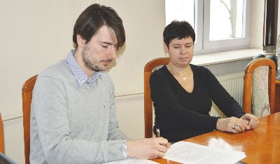 Ustalono, e nadal pobierana bêdzie op³ata w oparciu siêcznie od jednego mieszkañca z terenu wiejskiego oraz 24 G³ównym czynnikiem przyczyniaj¹cym siê do podwy ek o liczbê mieszkañców, którzy