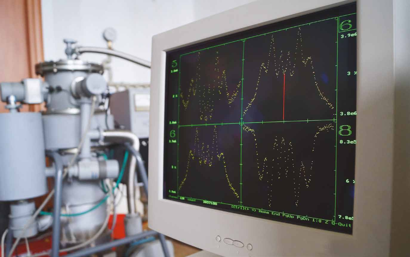 Głównymi aktywnościami Zakładu Epitaksji są badania i rozwój technologii krzemowych warstw epitaksjalnych osadzanych z fazy gazowej (CVD), pomiary parametrów warstw oraz rozwój technik