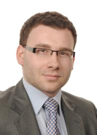 Piotr Liss, Doradca Podatkowy, Tax Partner w RSM Poland KZWS Piotr Liss ukończył Wydział Zarządzania Akademii Ekonomicznej w Poznaniu w 2004 r.