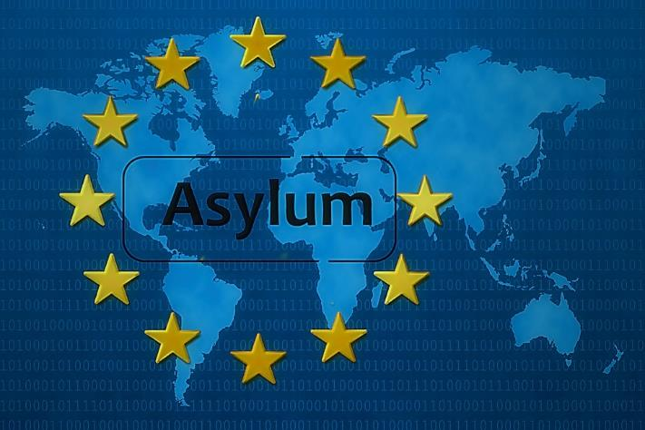 Integracja uchodźców w Unii Europejskiej Integracja uchodźców rozumiana jako wielowymiarowy i długoterminowy proces stanowi obecnie jedno z najważniejszych wyzwań, przed którymi stoi Unia Europejska.