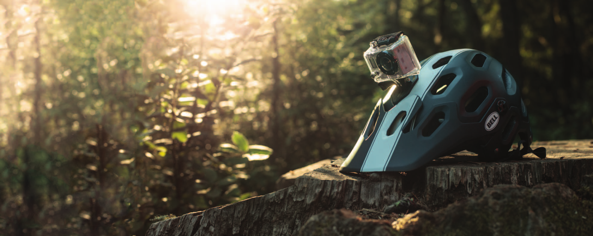 Super IDEALNY DO ALL-MOUNTAIN Jazda all-mountain wciąż ewoluuje, tak jak rowery do niej przeznaczone. Niestety część sprzętu zatrzymała się w czasie.