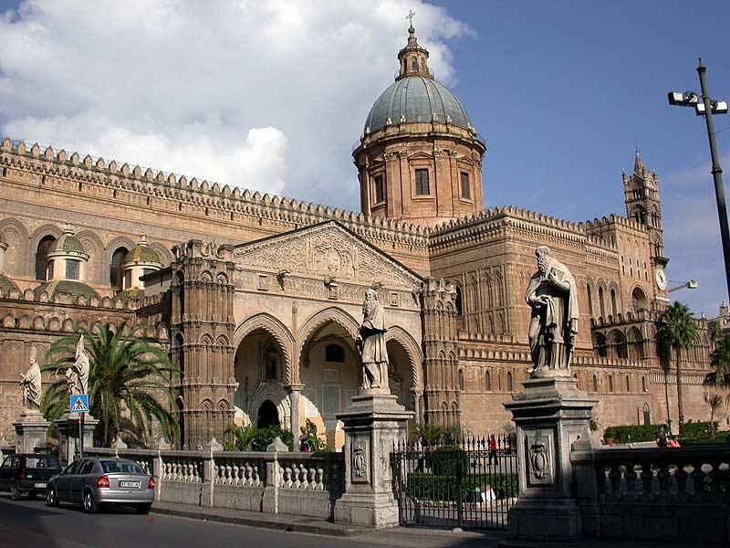 WYCIECZKI FAKULTATYWNE: Palermo niesamowite widoki podczas przejazdu autokarem na trasie do stolicy Sycylii; zwiedzanie: normańsko-saraceński Pałac