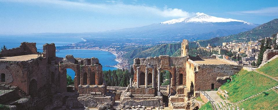 Taormina - zwiedzanie teatru greckorzymskiego - Odeon (bilet 10 - dorośli), spacer główną ulicą miasta od Bramy Messyńskiej do Bramy Katańskiej, Katedra św.
