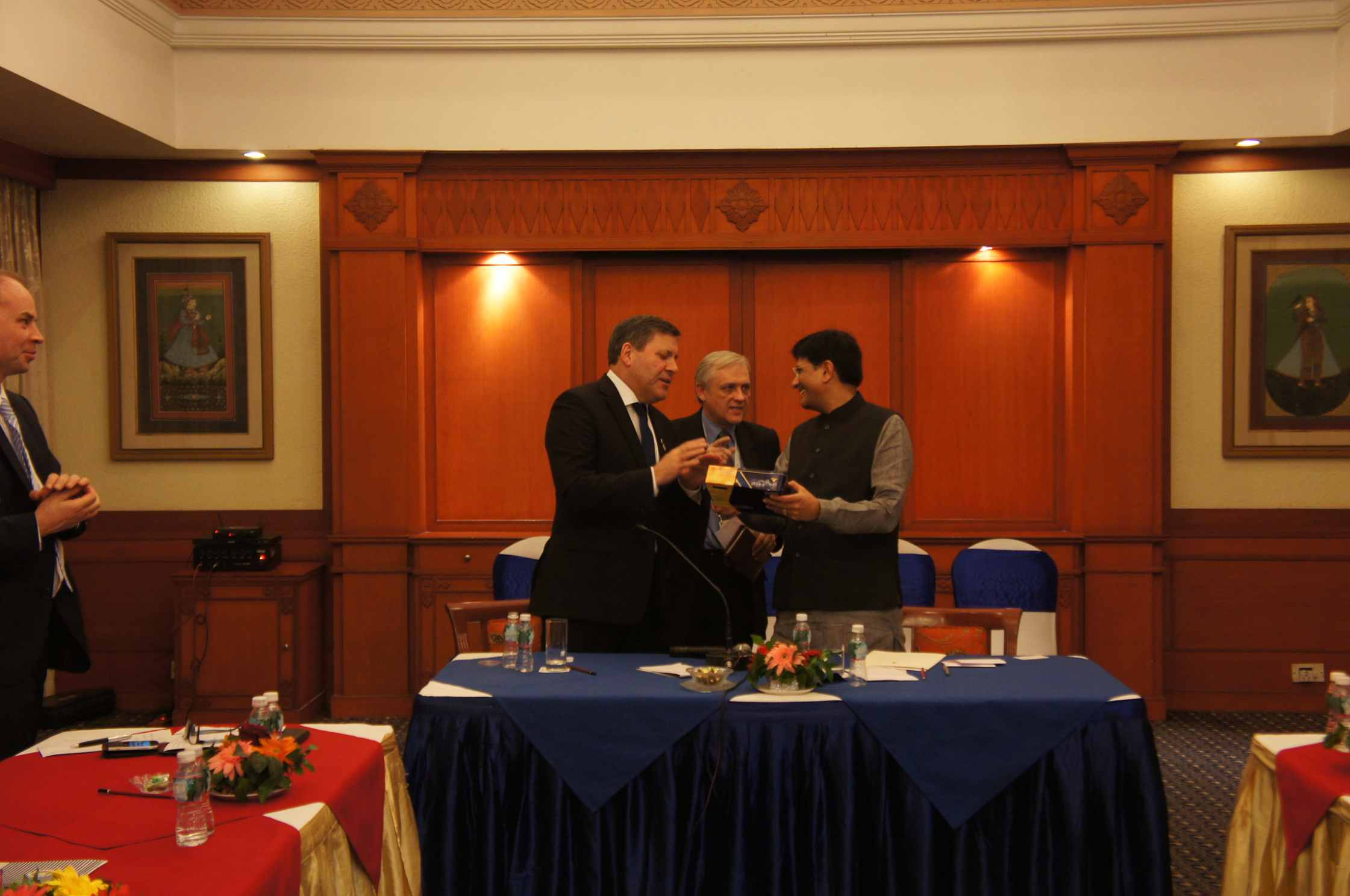 A visit at AMUL, the largest manufacturer of dairy products, was an interesting experience.